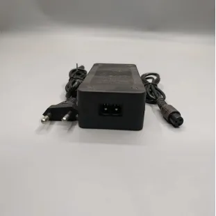 شاحن هوفوربورد 36 فولت لثيوم / دريفت